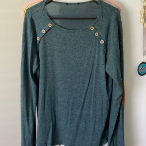 Women’s long sleeve